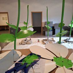 lackierte Blüten/N. Rabenstein