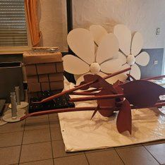 Lagerung vor dem Lackieren und Montieren der Teile/N. Rabenstein