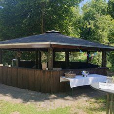 Grillhütte / Julia Weber